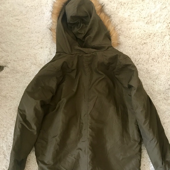 F21 Army Buttoned Trench - Picture 4 of 5